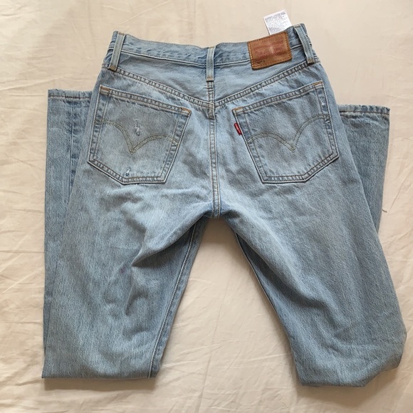 LEVI’S JEANS - Picture 2 of 5
